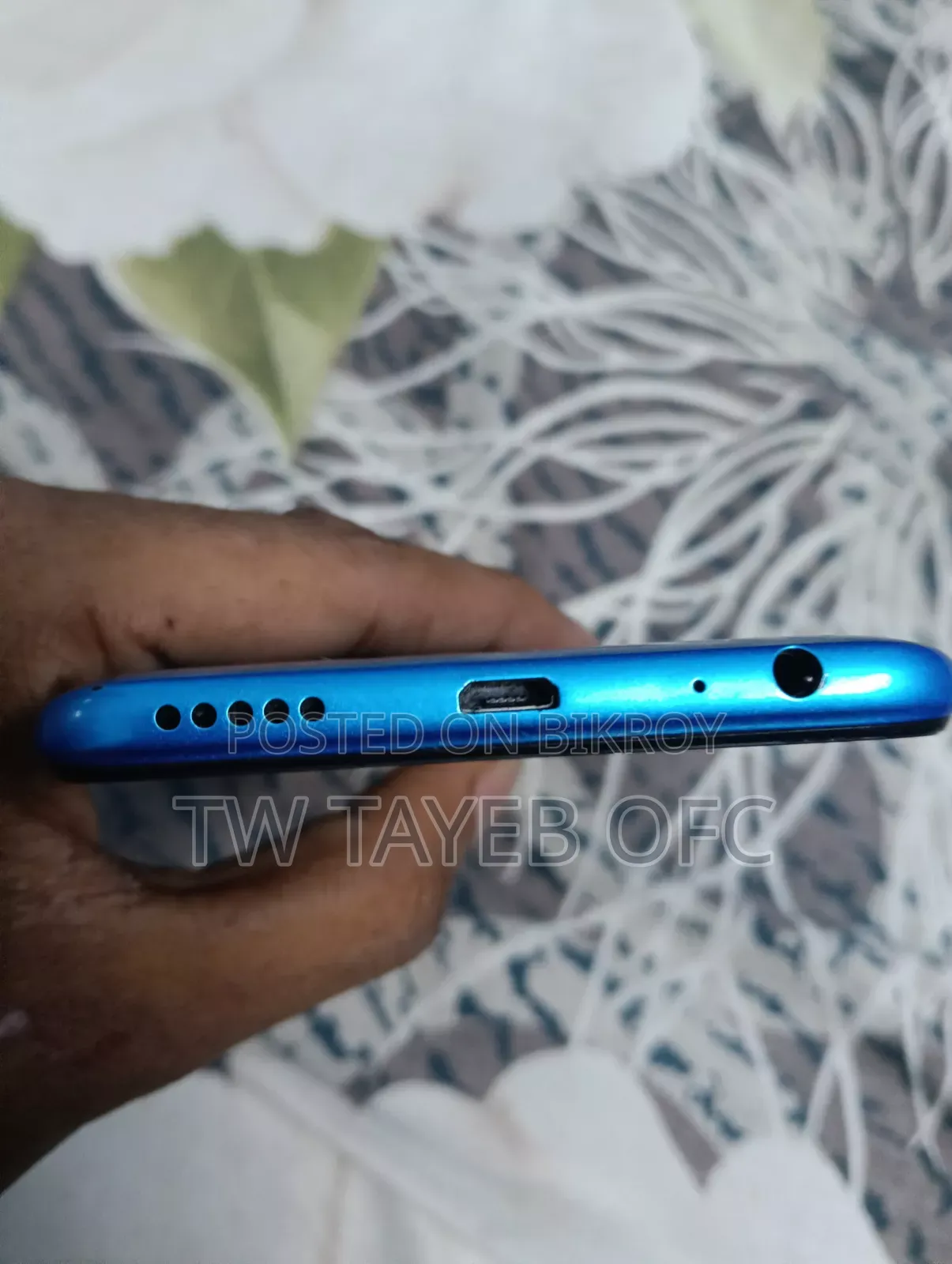 আইটেল ভিশন ১ প্লাস ৩২ জিবি নীল