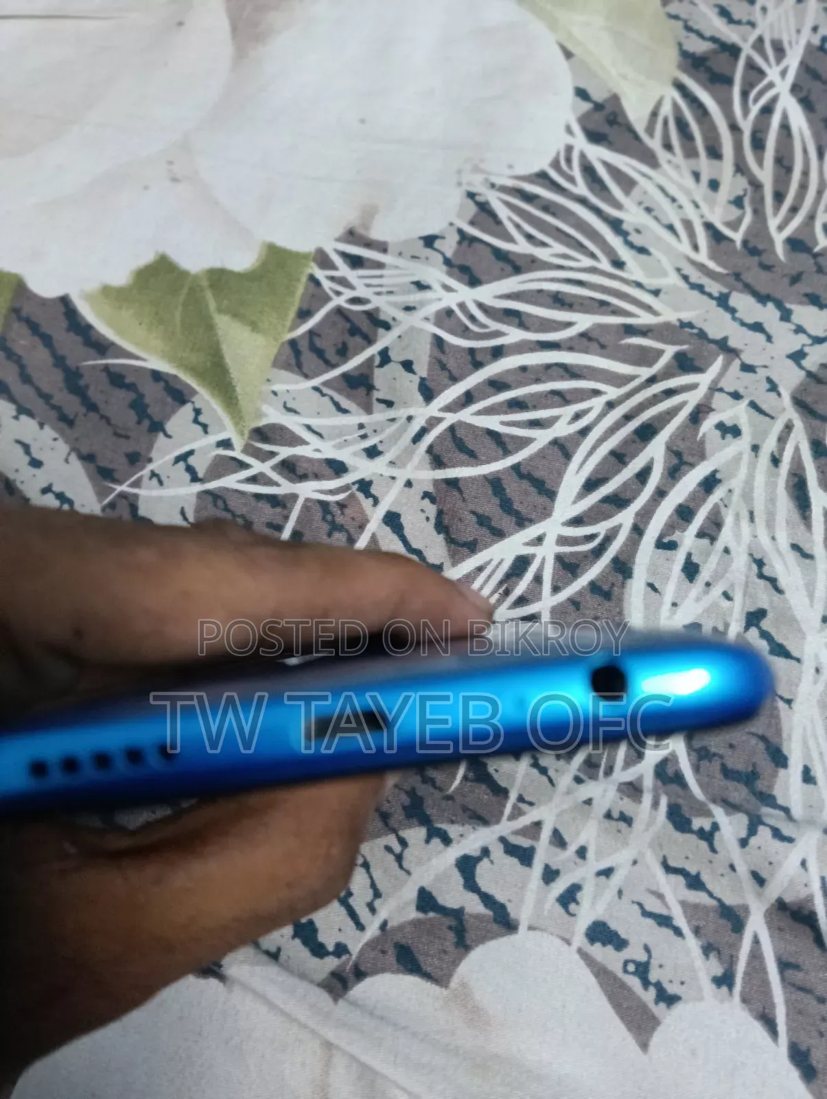 আইটেল ভিশন ১ প্লাস ৩২ জিবি নীল