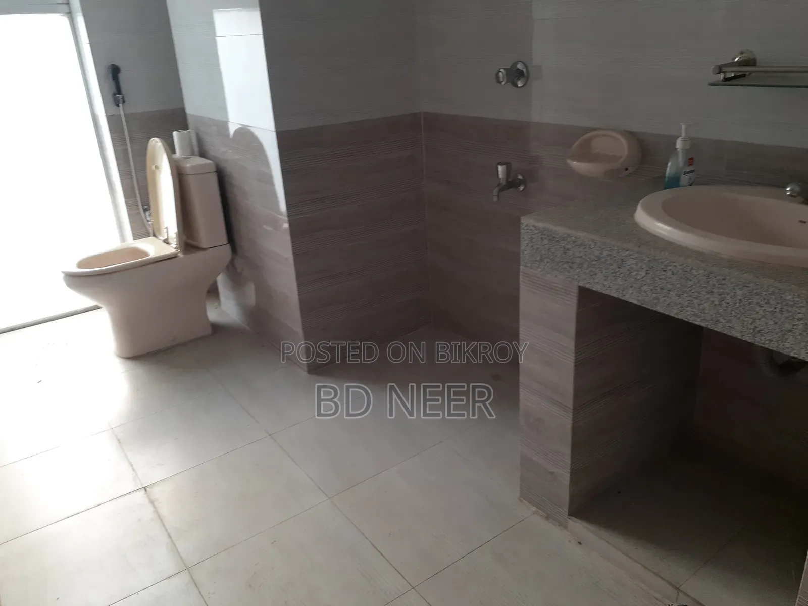 Fully Commercial Open Space Available for Rent in Gulshan