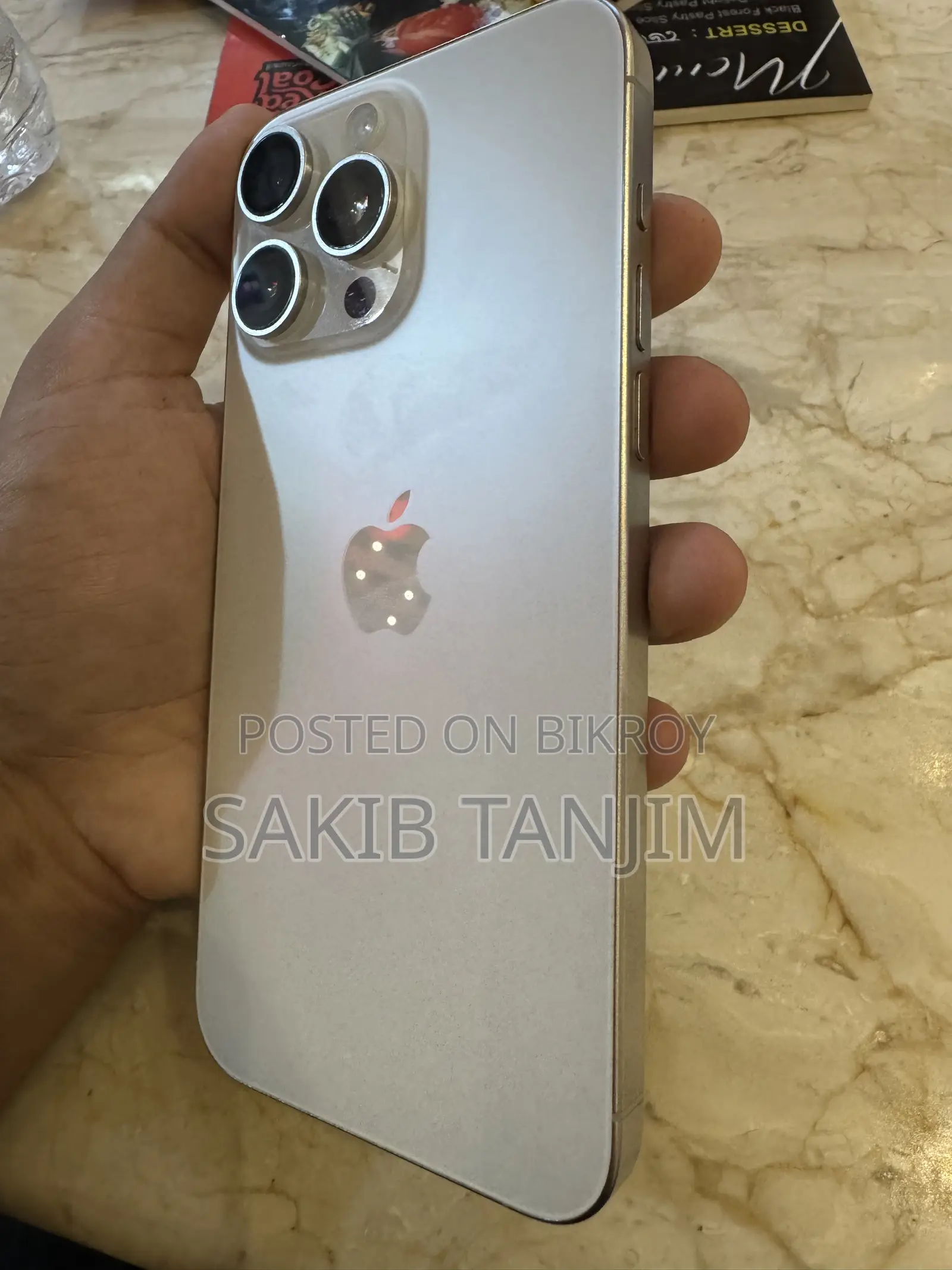 Apple iPhone 15 Pro Max 256 GB White
