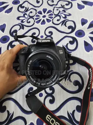 DSLR Camera
