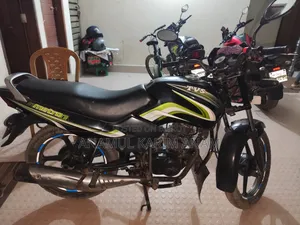 TVS Metro 2018 Black