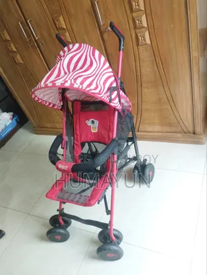 বেবি স্ট্রলার