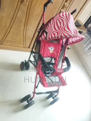 বেবি স্ট্রলার