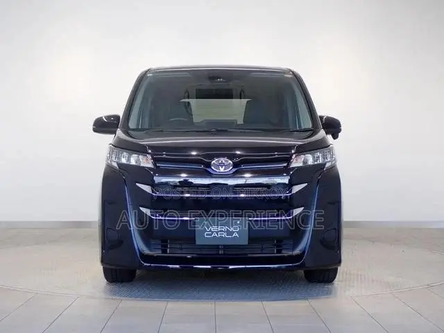 Toyota Noah 2022 Black