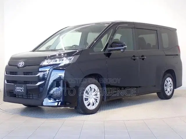 Toyota Noah 2022 Black