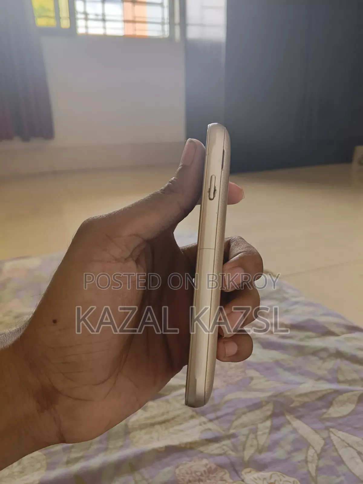 Samsung Galaxy J1 mini prime 8 GB Gold