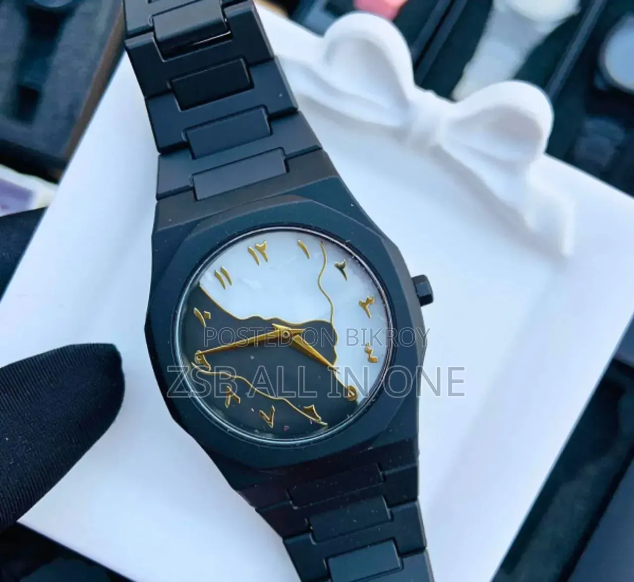 Aura Watch 2025 – New Arabic Aura Watch