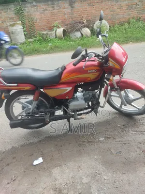 হিরো স্প্লেন্ডার প্লাস স্পোর্টস ২০১২ রেড
