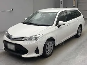 টয়োটা এক্সিও ২০১৭ পার্ল