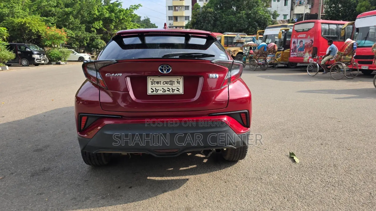 Toyota C-HR 2017 Maroon
