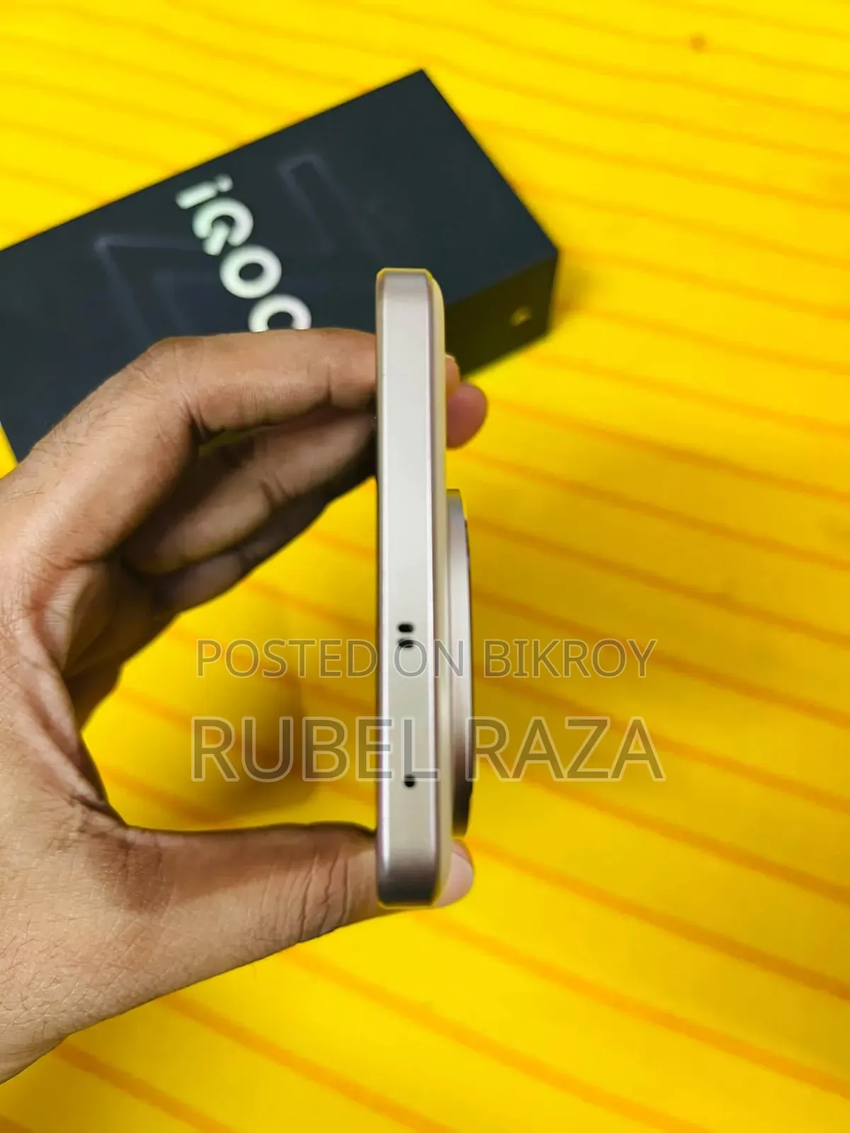 আইকিউওও জেড১০ ২৫৬ জিবি গোল্ড