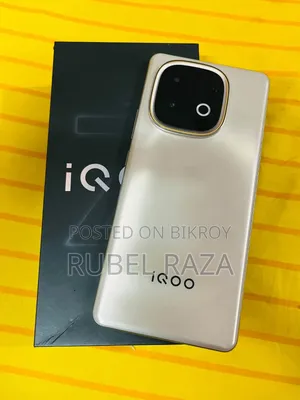 আইকিউওও জেড১০ ২৫৬ জিবি গোল্ড