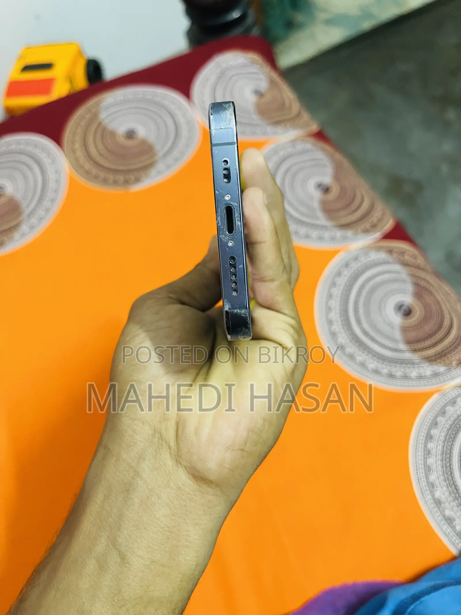 অ্যাপল আইফোন ১৩ প্রো ১২৮ জিবি নীল