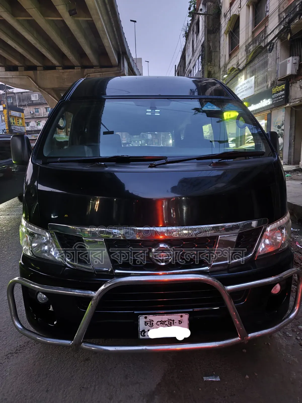 Nissan Caravan (Urvan) 2015 Black