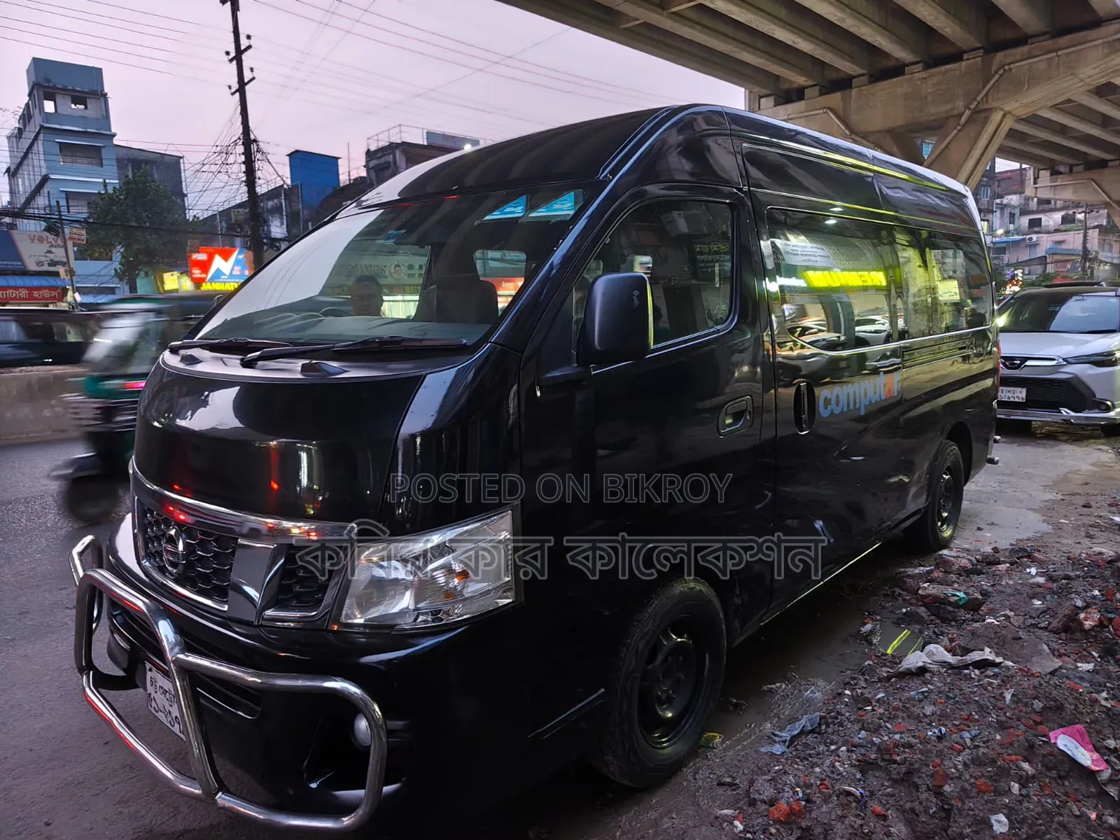 Nissan Caravan (Urvan) 2015 Black
