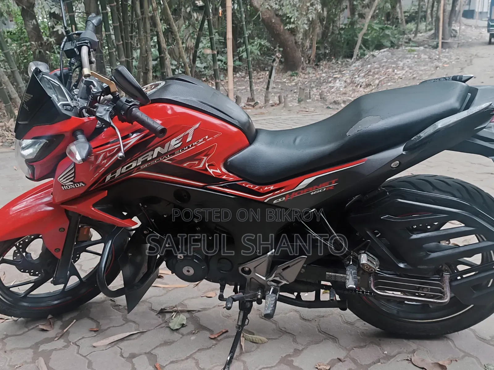 Honda Hornet 2021 Red