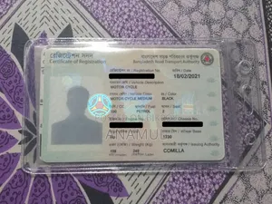 হিরো এইচএফ ডিলাক্স টিউবলেস রিফ্রেশ ২০২১ কালো