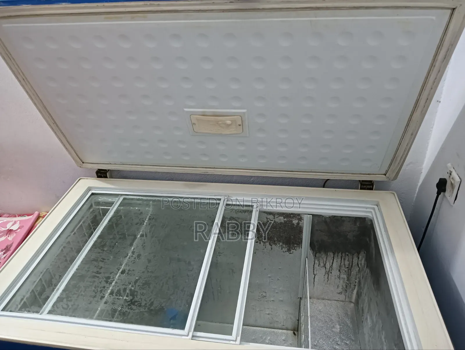 300 Liter Deep Freezer Urgent Sell