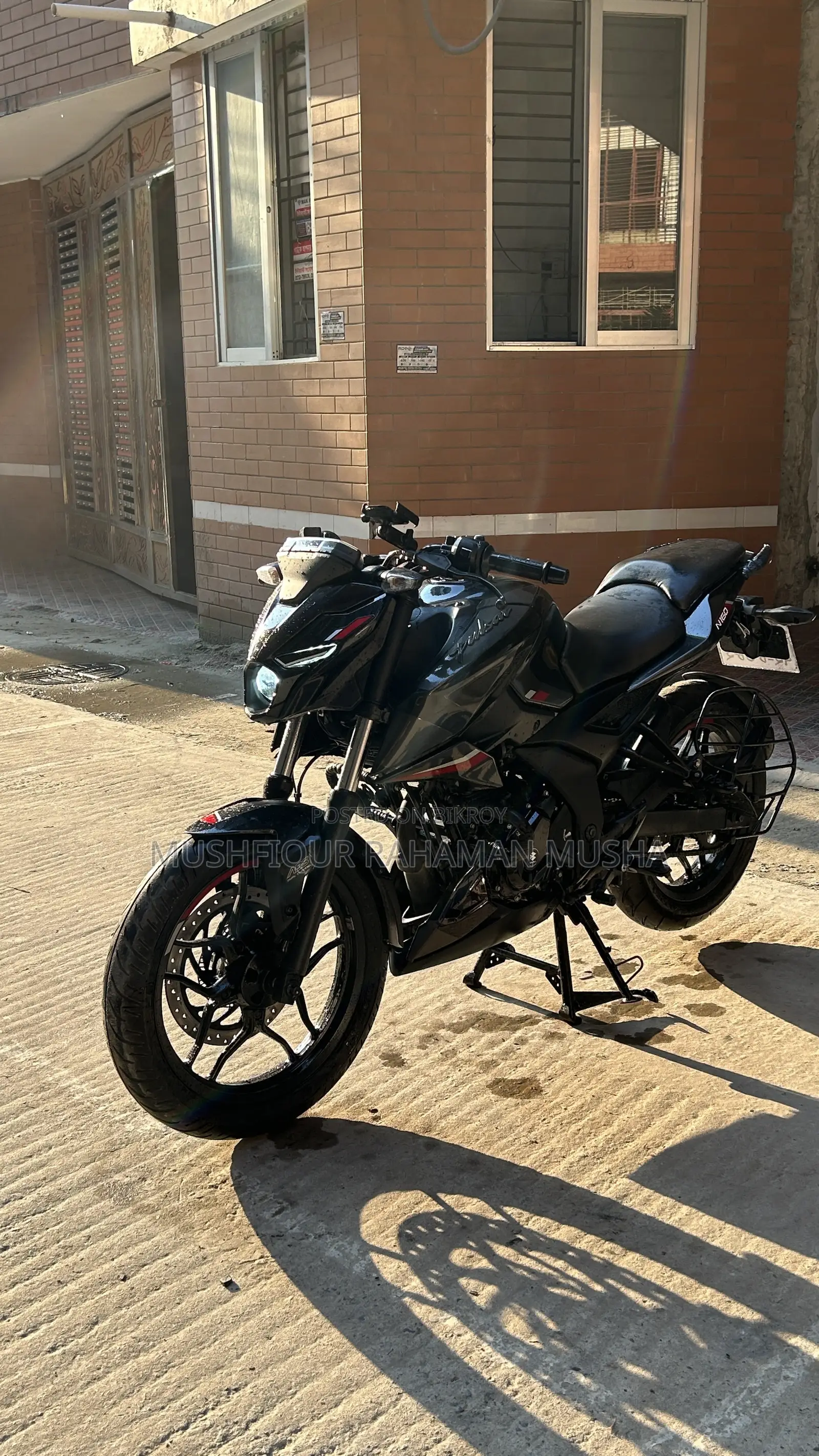 New Bajaj Pulsar N160 2024 Black