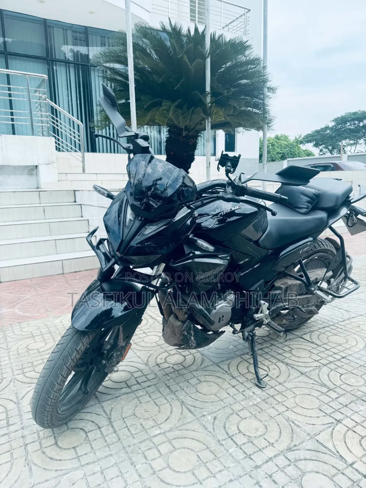 Hero Xtreme 125R 2024 Black