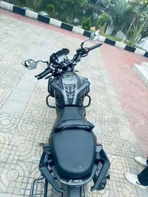 Hero Xtreme 125R 2024 Black
