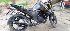 Yamaha FZS V2 2022