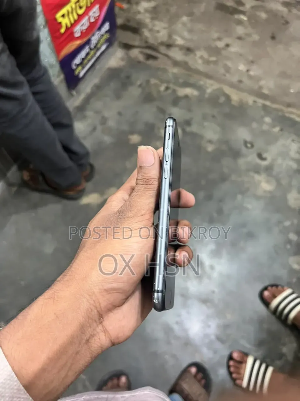 অ্যাপল আইফোন ৮ ৬৪ জিবি কালো