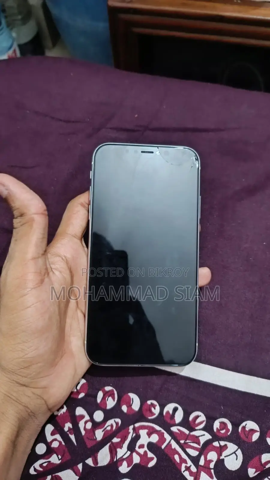 Apple iPhone XR 256 GB White