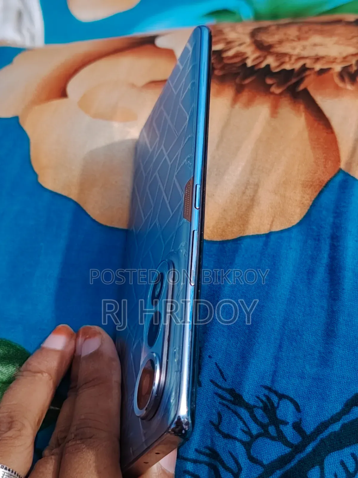 টেকনো পোভা কার্ভ ২৫৬ জিবি হোয়াইট