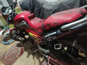 মোটরসাইকেল ২০২২ রেড