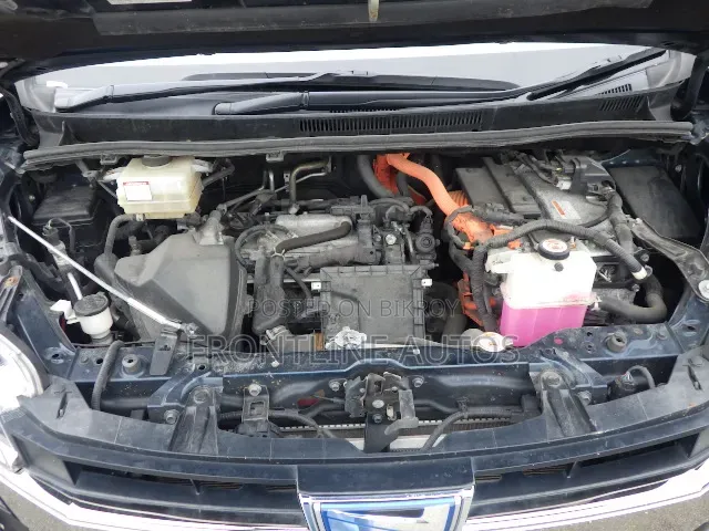 Toyota Noah 2021 Blue