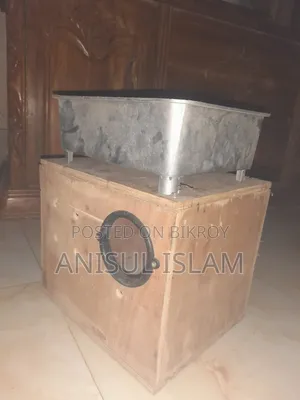 ককাটেল ব্রিডিং বক্স