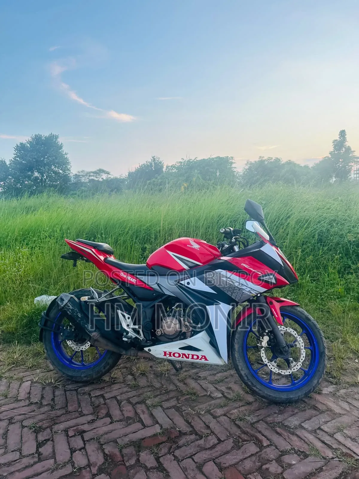 হোন্ডা সিবিআর ২০২০ লাল