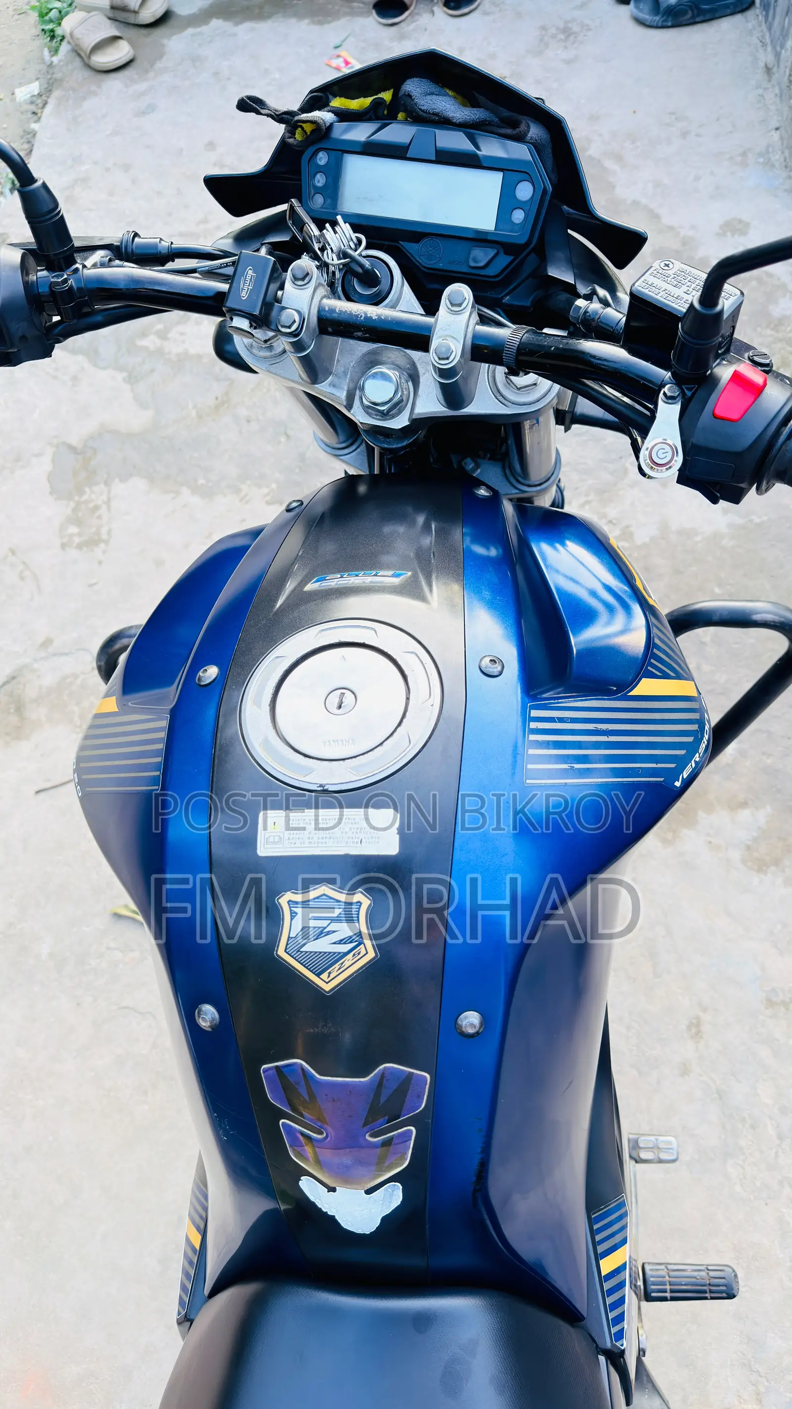 Yamaha FZ 2023 Blue
