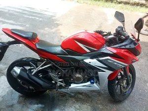Honda CBR 2016 Red