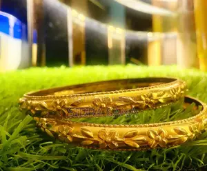 21 K Gold Bronze Bangles