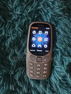 নকিয়া ৩৩১০ সাদা