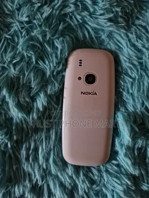 নকিয়া ৩৩১০ সাদা