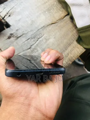 নতুন ইনফিনিক্স হট ৬০আই ২৫৬ জিবি কালো