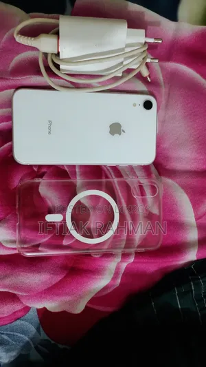 অ্যাপল আইফোন এক্সআর ৬৪ জিবি সাদা