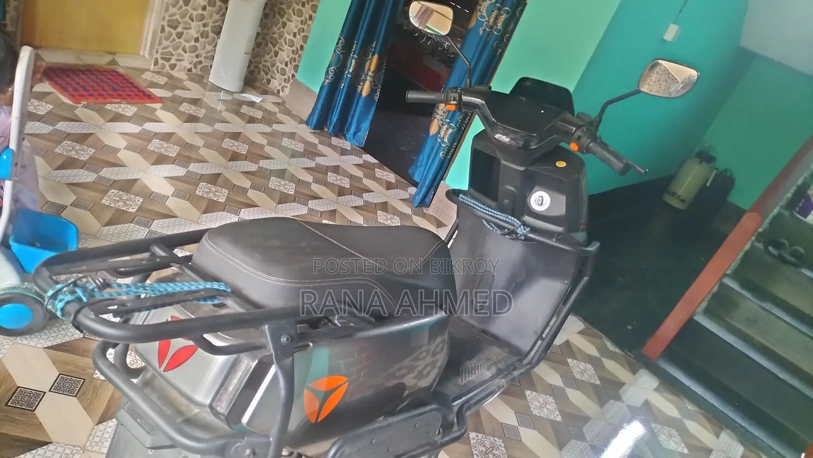 ইয়াডি জিটি৬০ ২০২৬ গ্রে