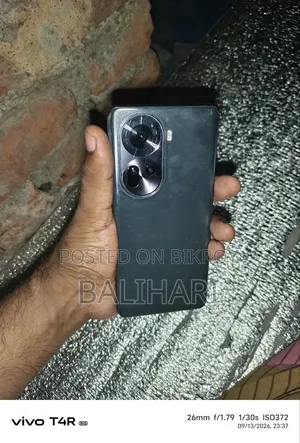Oppo Reno11 256 GB Black