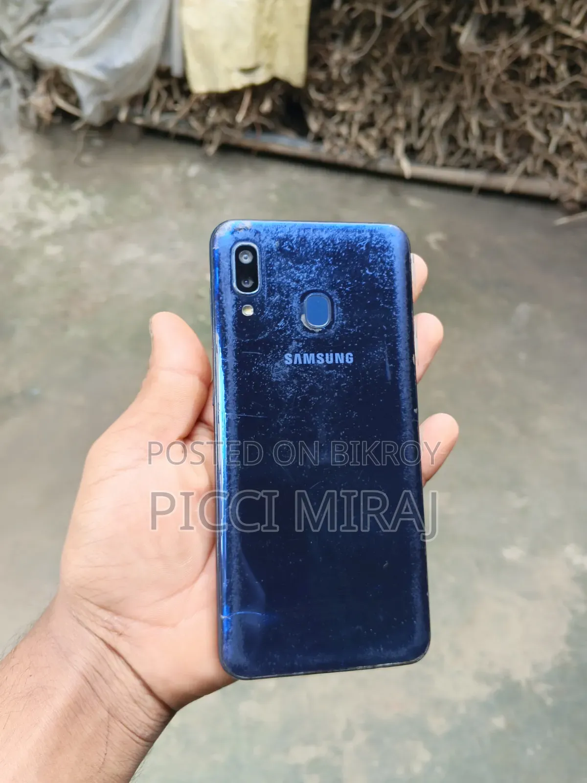 স্যামসাং গ্যালাক্সি এ২০ ৬৪ জিবি নীল