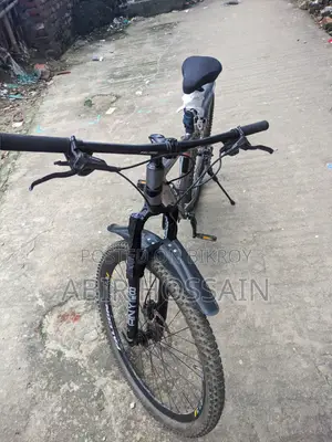 Falcon Thunderbird 27.5