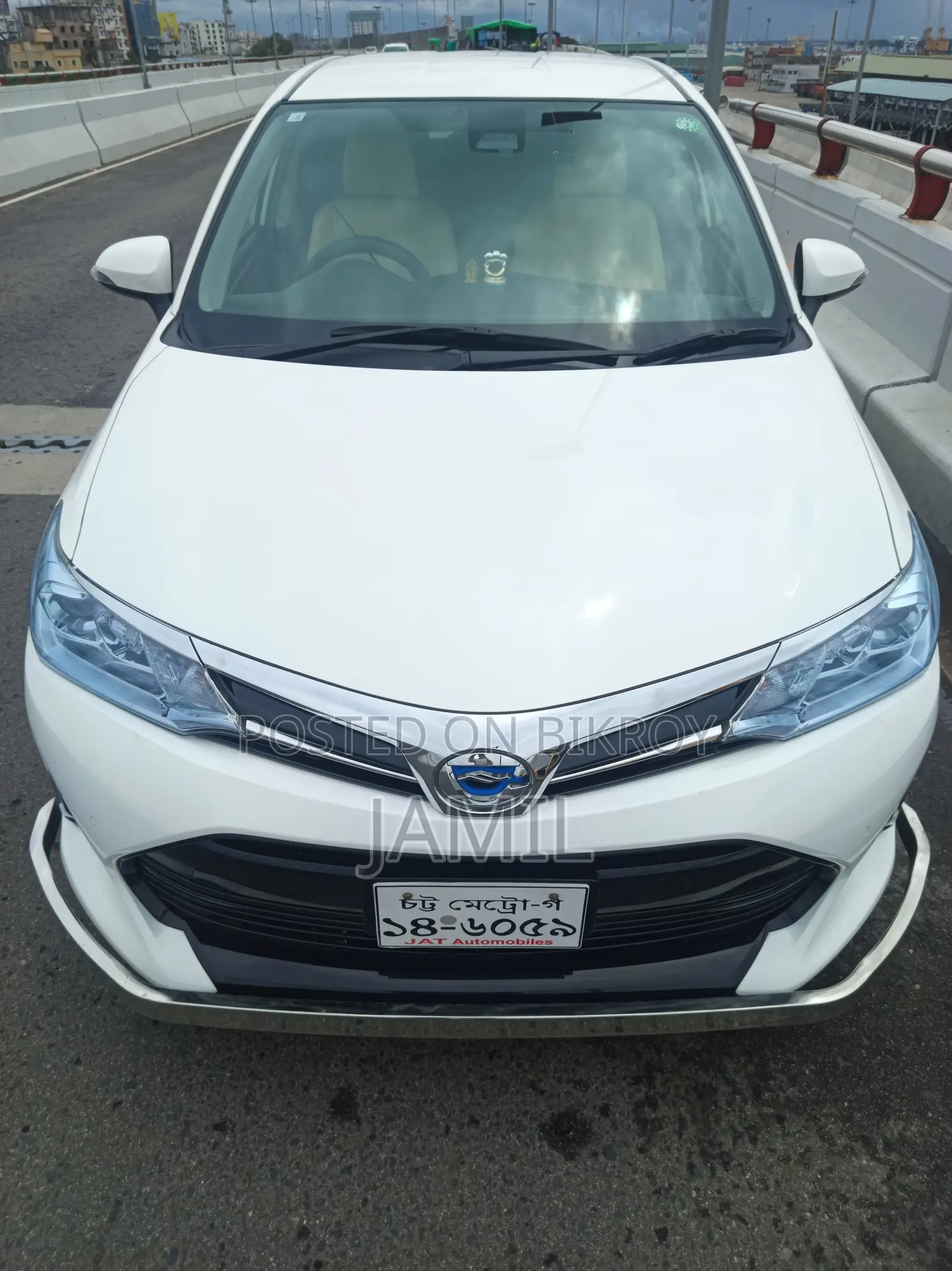 Toyota Axio 1.5 Hybrid 2WD 2020 White