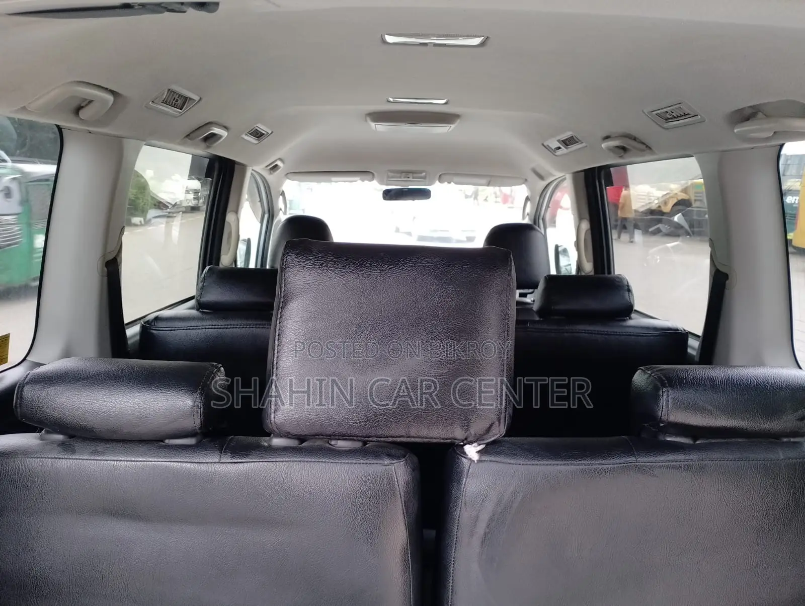 Toyota Noah 2.0 143hp AWD (7 Seater) 2010 Blue