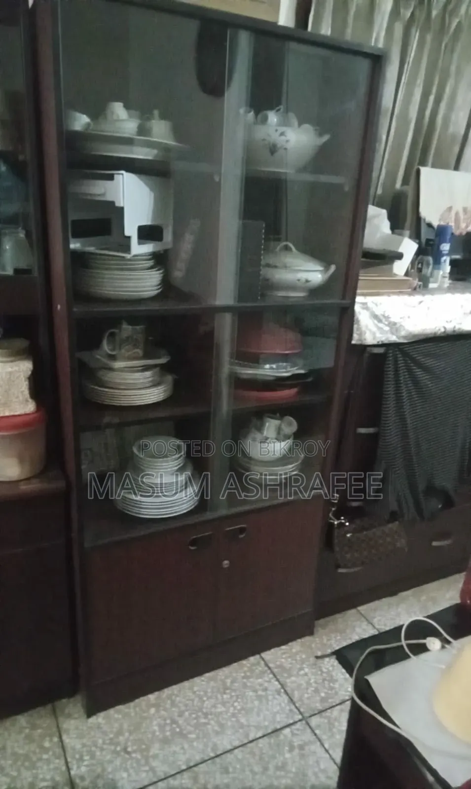 Cabinet Showcase
