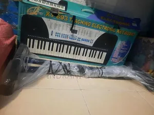 প্রফেশনাল মিউজিক কিবোর্ড
