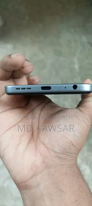 টেকনো স্পার্ক ৪০ ১২৮ জিবি সিলভার